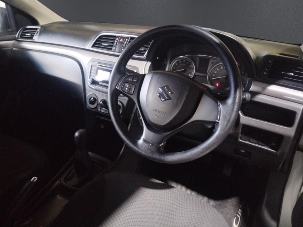 Suzuki N/A 1.5 Gl
