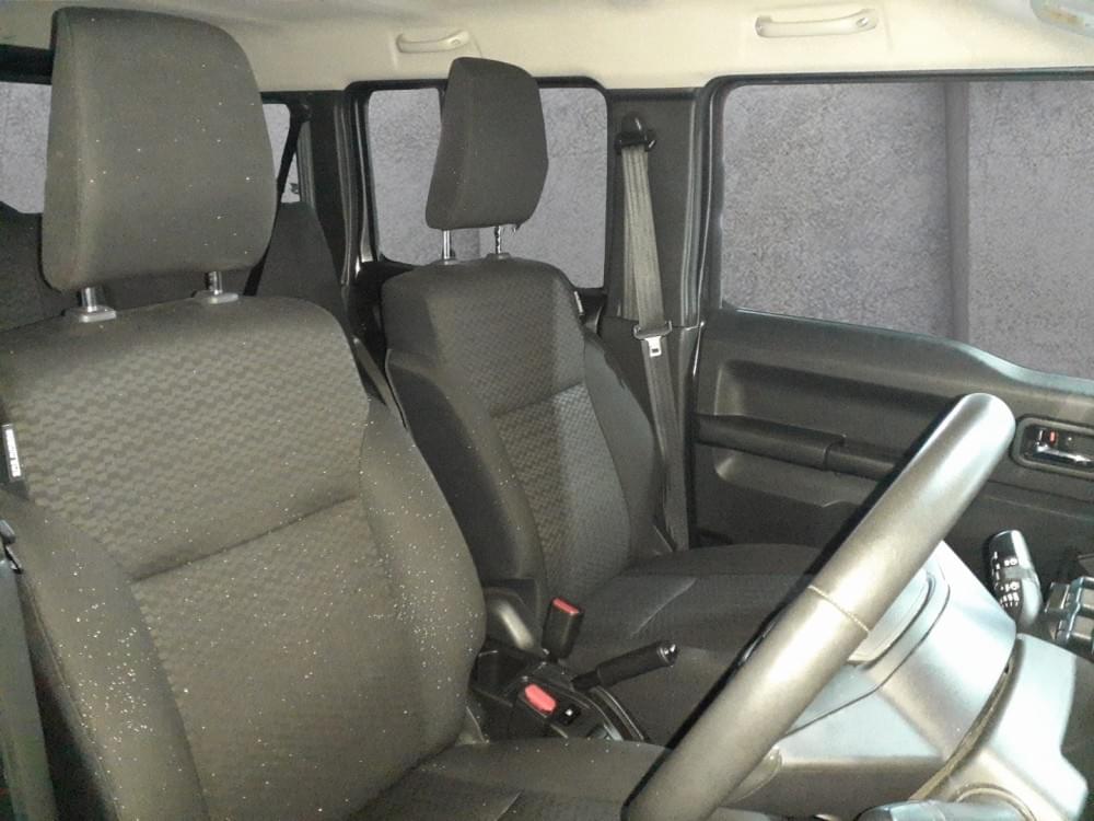 Suzuki Jimny 1.5 Glx At