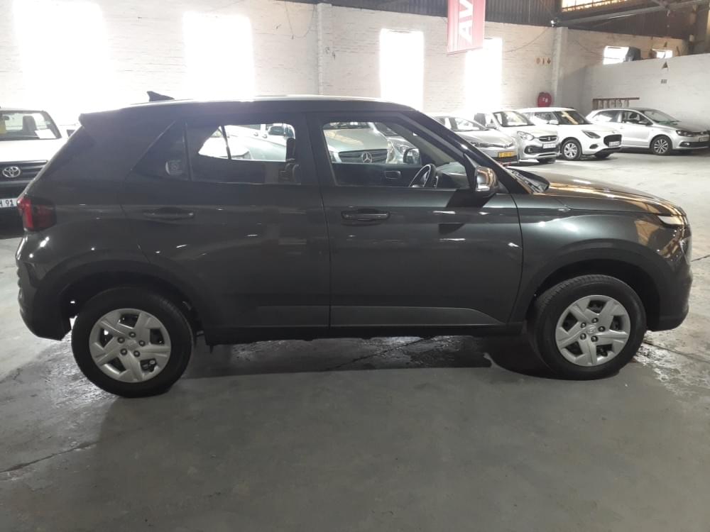 Hyundai Venue 1.2 Premuim