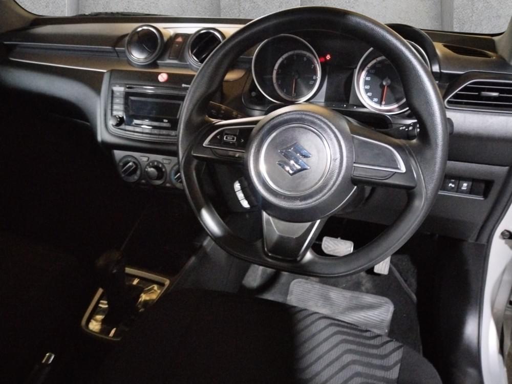 Suzuki Swift 1.2I Gl Amt