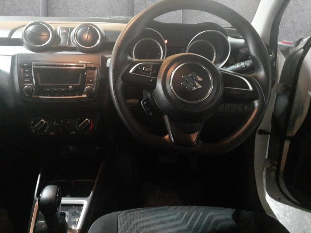 Suzuki Swift 1.2I Gl Amt