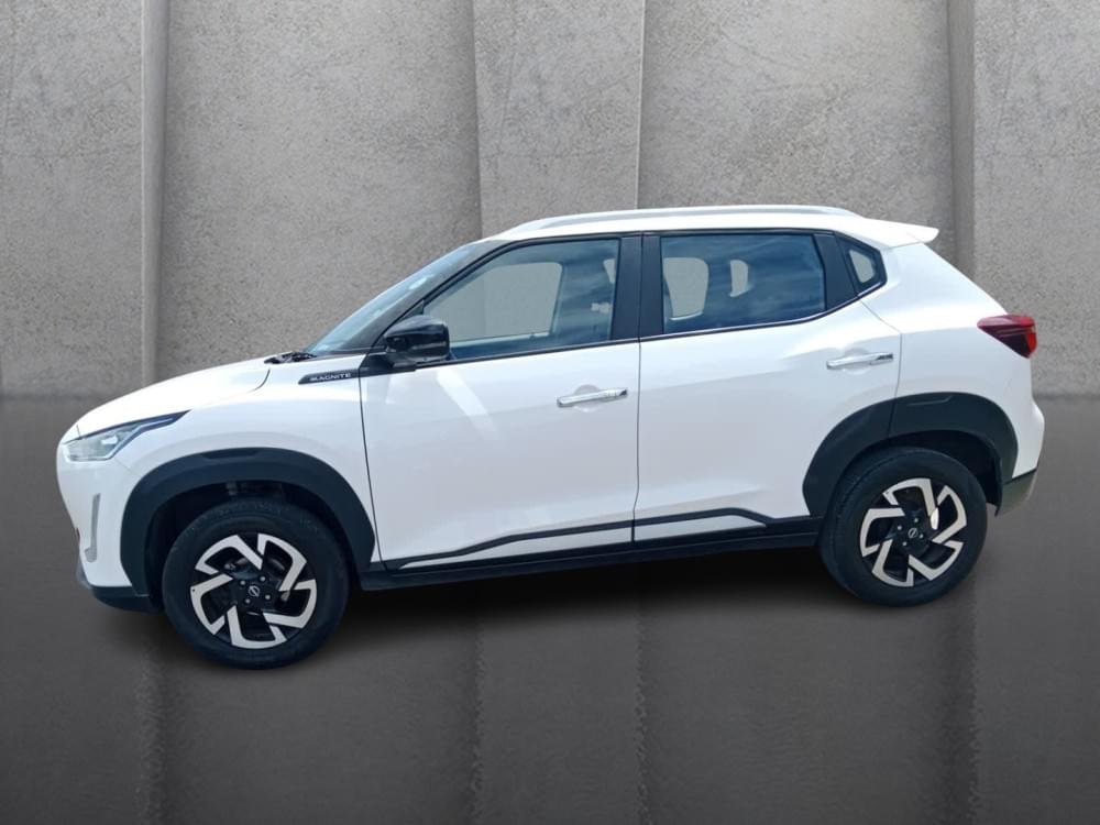 Nissan Magnite 1.0 Acenta Plus Cvt Oled