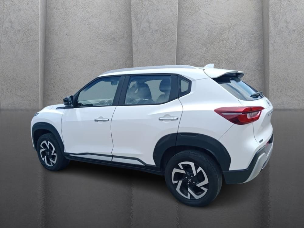 Nissan Magnite 1.0 Acenta Plus Cvt Oled