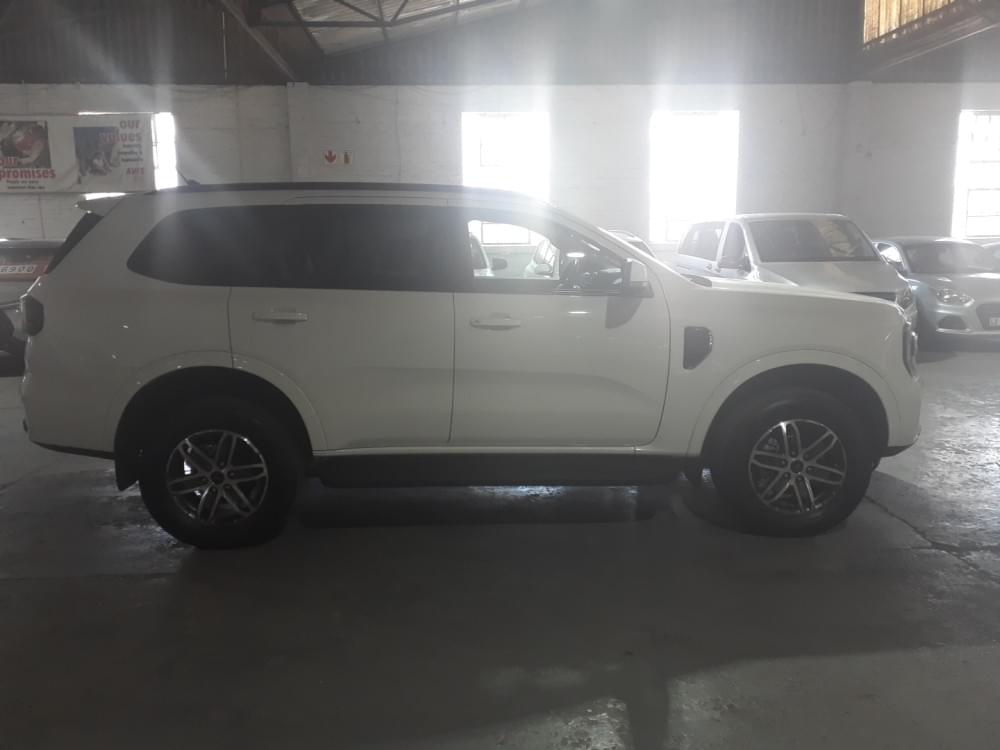Ford Everest 2.0 Xlt 4X2 At