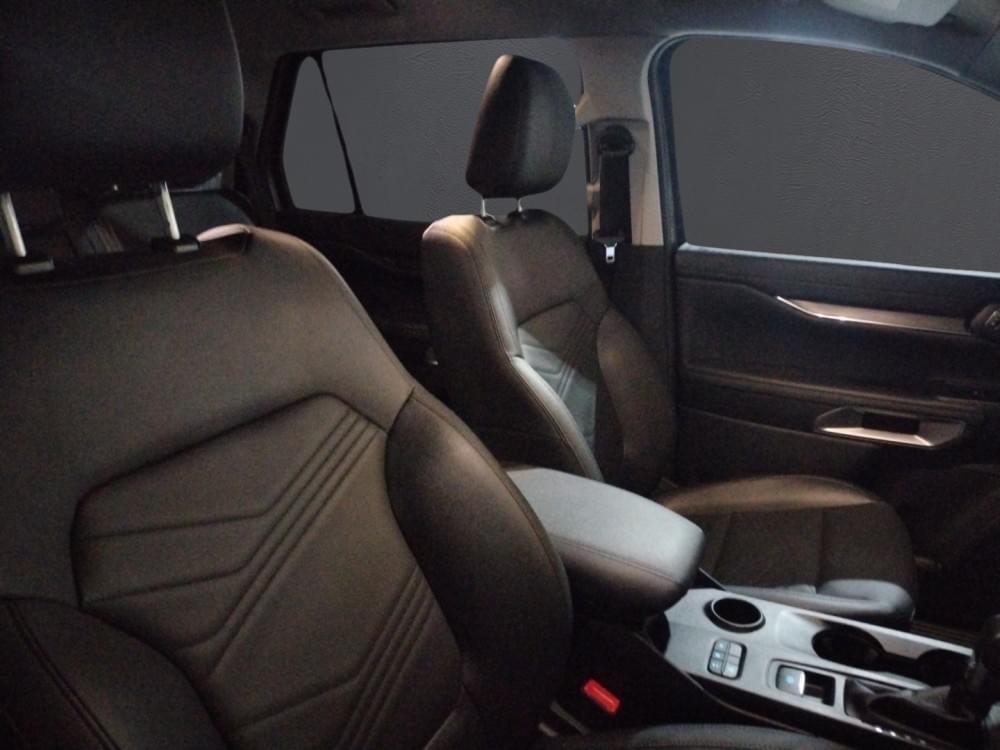 Ford Everest 2.0 Xlt 4X4 At
