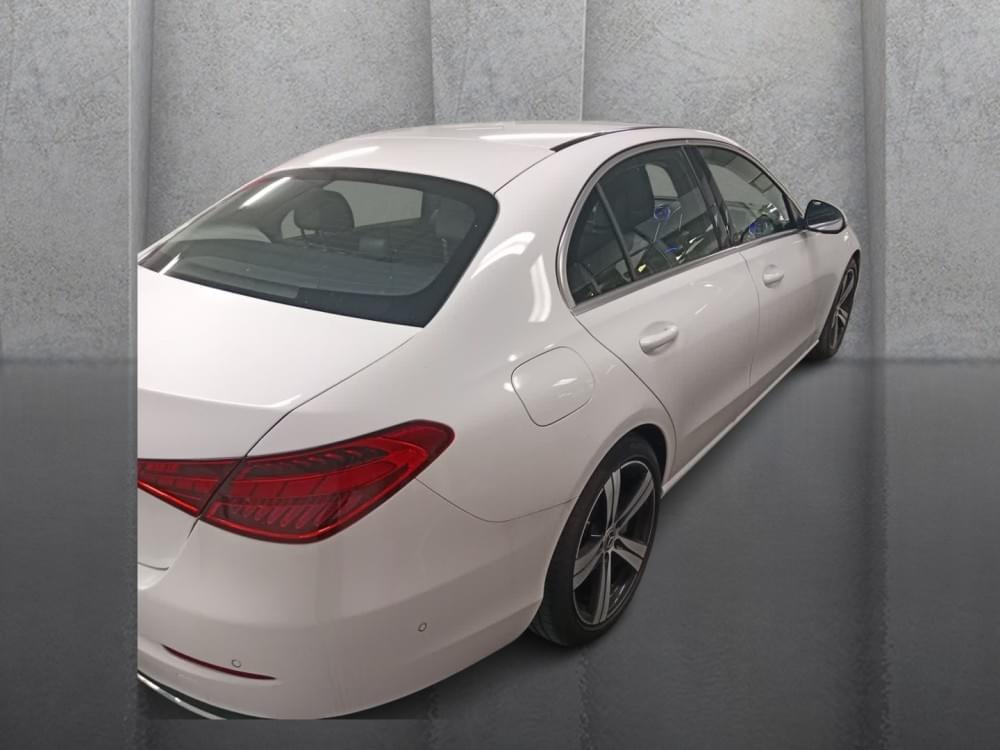 Mercedes Benz C-Class Sedan 200