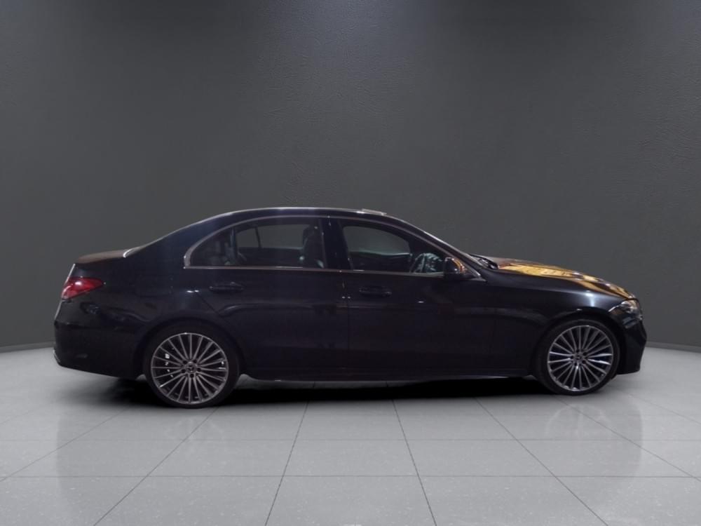 Mercedes Benz C-Class Sedan 200