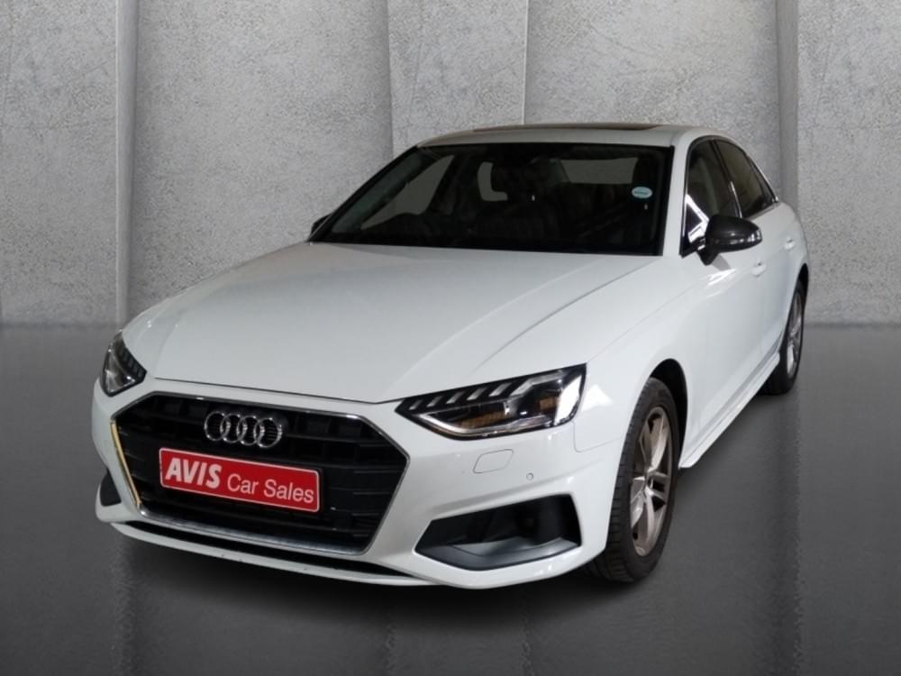 Audi A4 Sedan 40 Tfsi S Tronic S Line