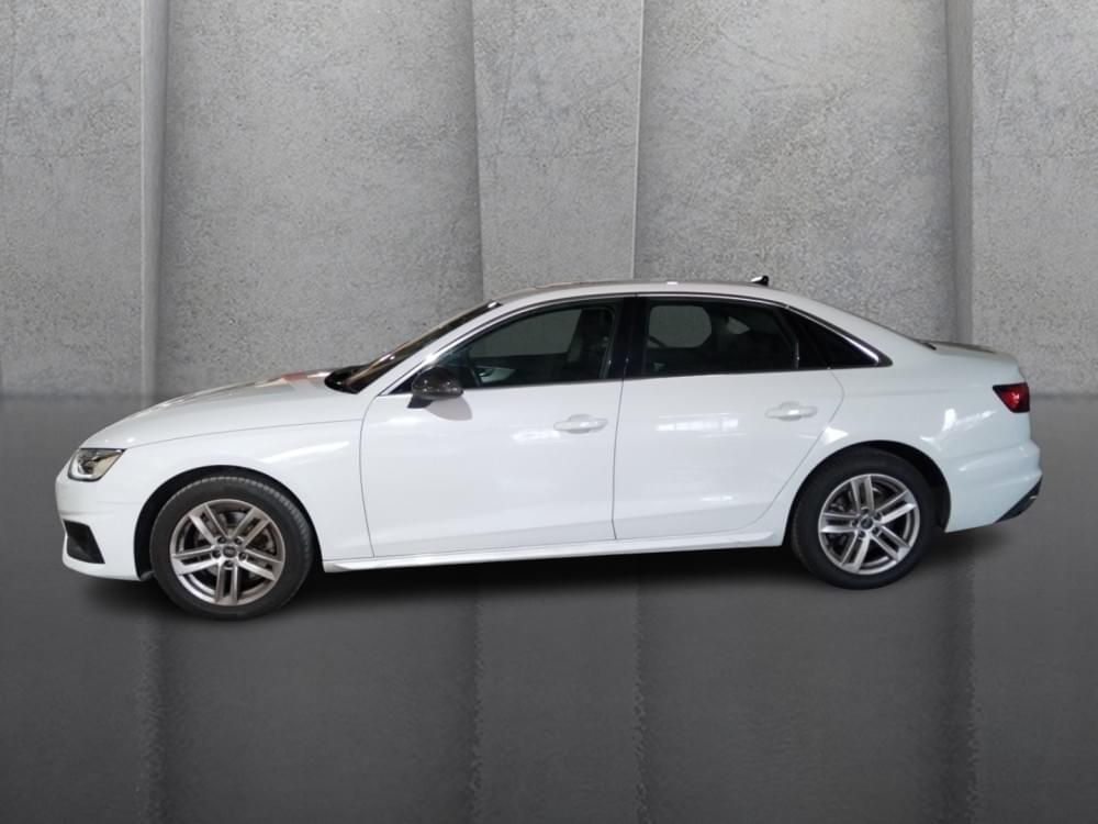 Audi A4 Sedan 40 Tfsi S Tronic S Line