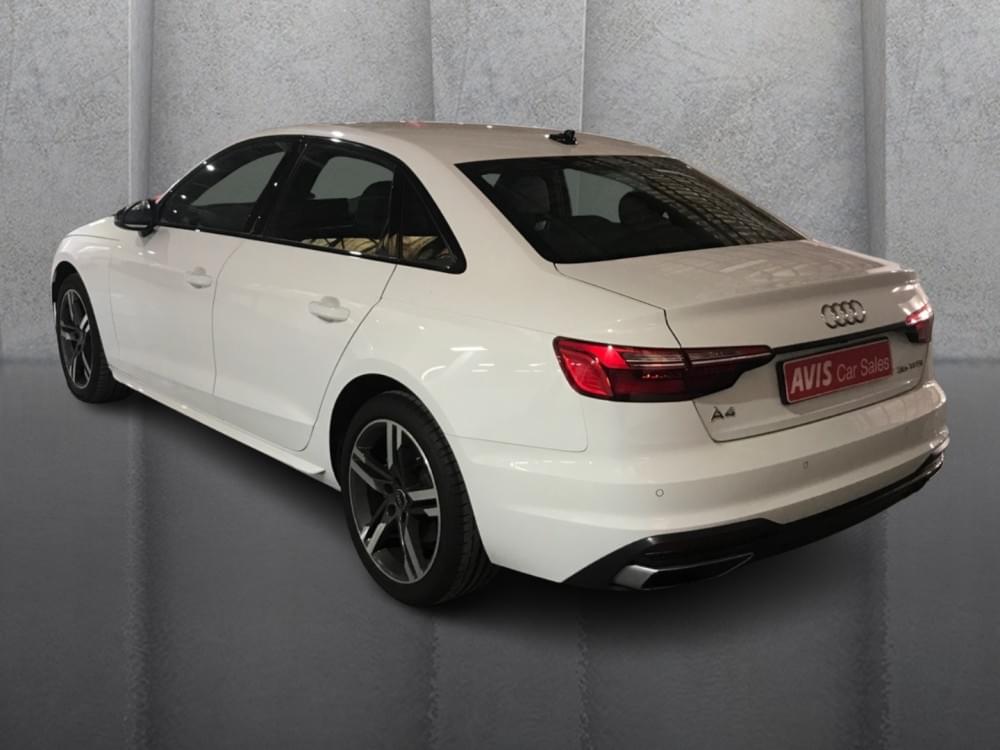 Audi A4 Sedan 35 Tfsi S Tronic