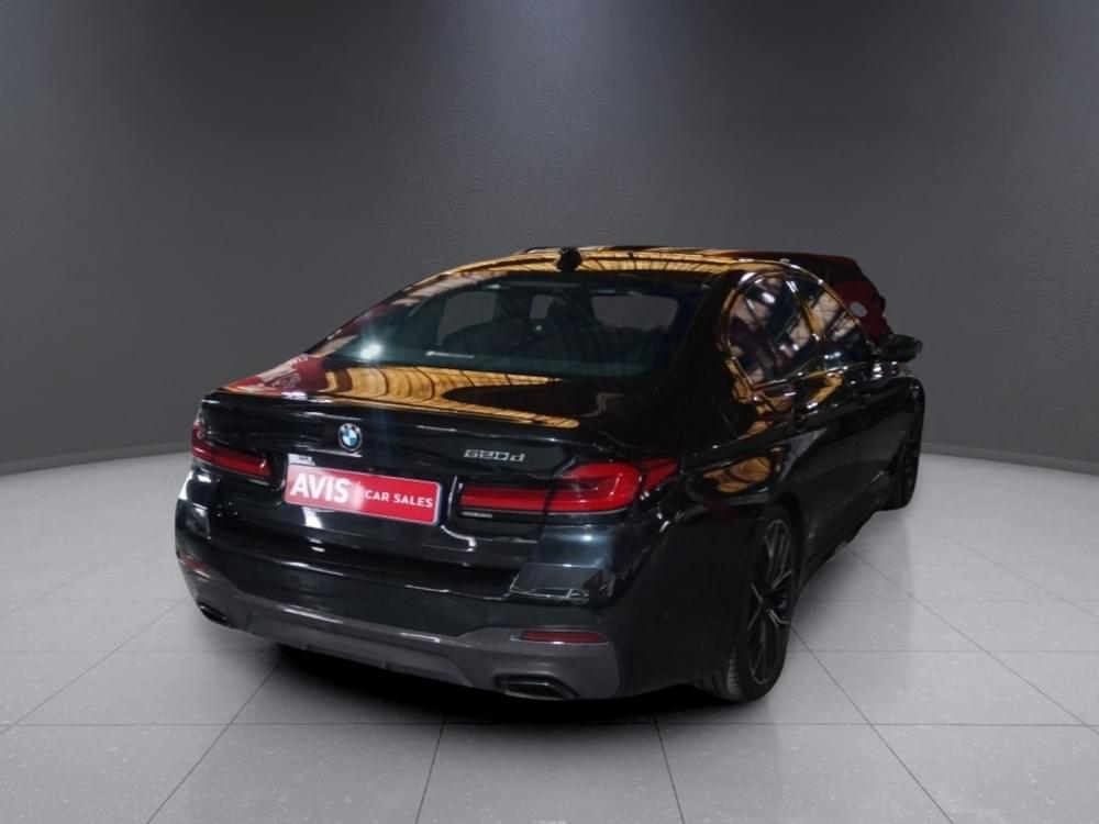 Bmw 5 Series Sedan 520D M Sport Steptronic