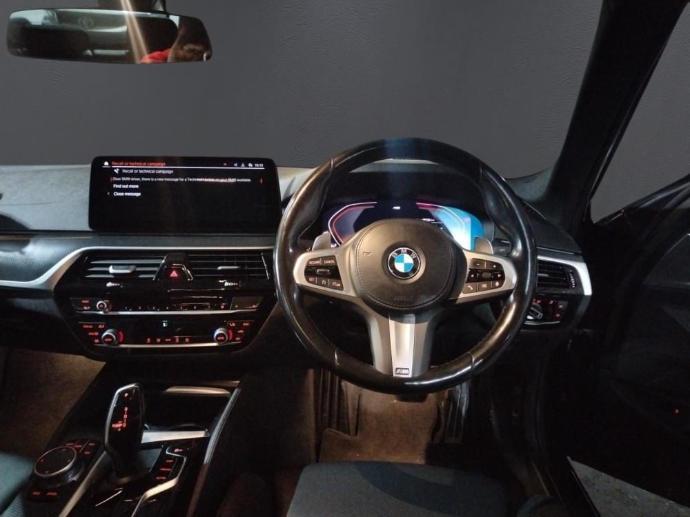 Bmw 5 Series Sedan 520D M Sport Steptronic