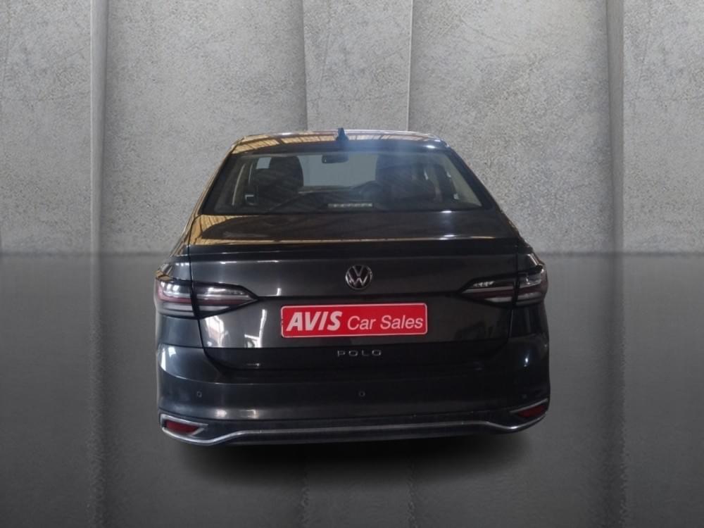Volkswagen Polo Sedan 1.6 Life