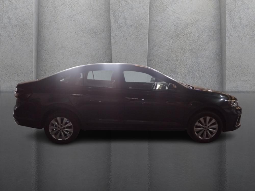 Volkswagen Polo Sedan 1.6 Life