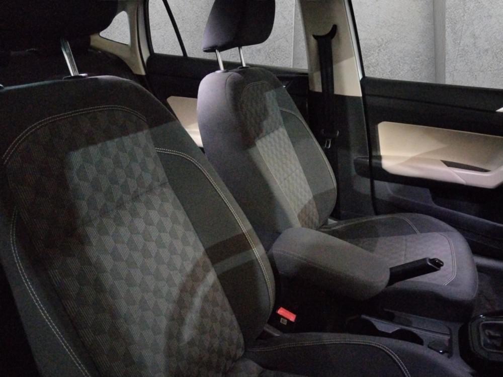 Volkswagen Polo Sedan 1.6 Life Tiptronic