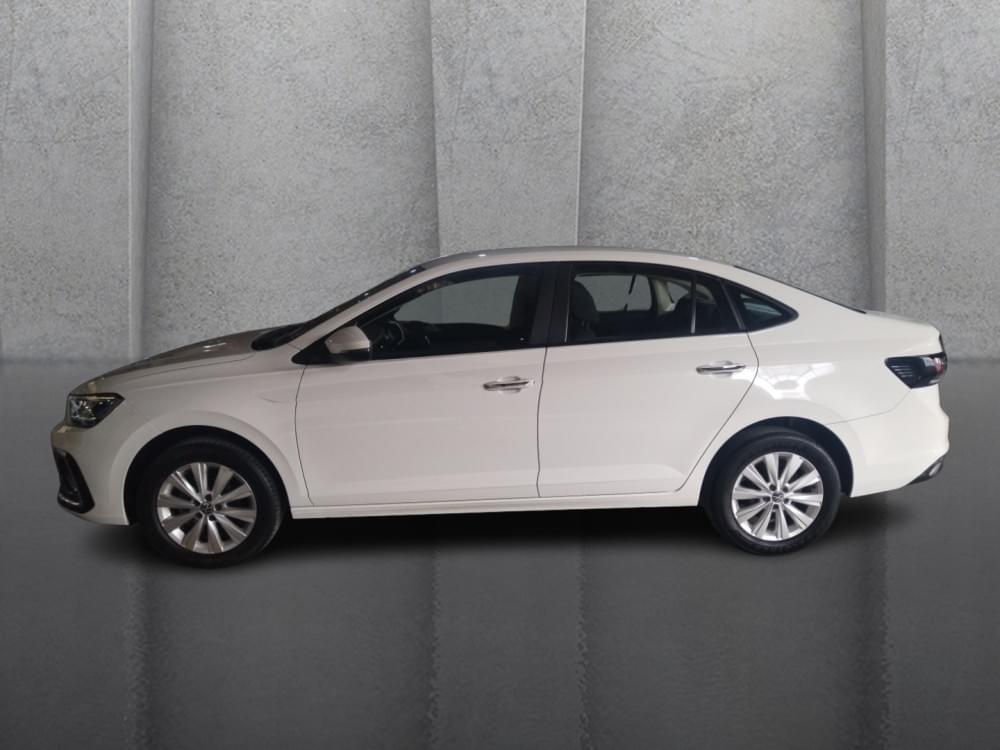Volkswagen Polo Sedan 1.6 Life Tiptronic