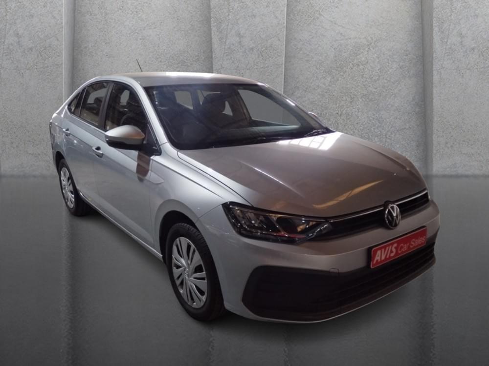 Volkswagen Polo Sedan 1.6 Base