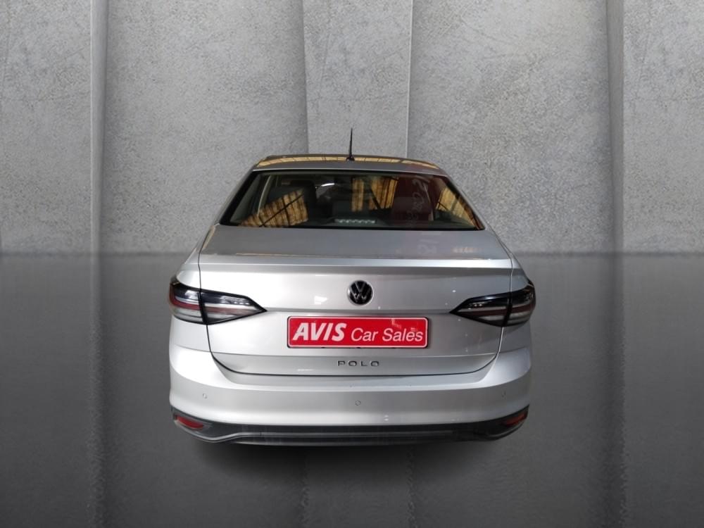 Volkswagen Polo Sedan 1.6 Base