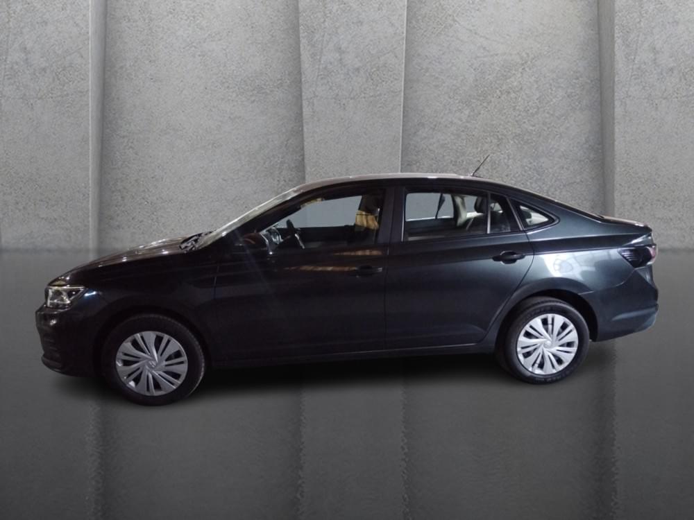 Volkswagen Polo Sedan 1.6 Life