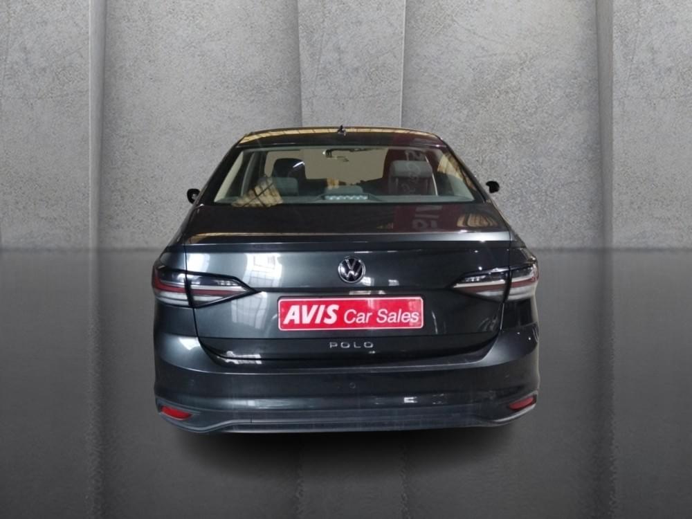 Volkswagen Polo Sedan 1.6 Life
