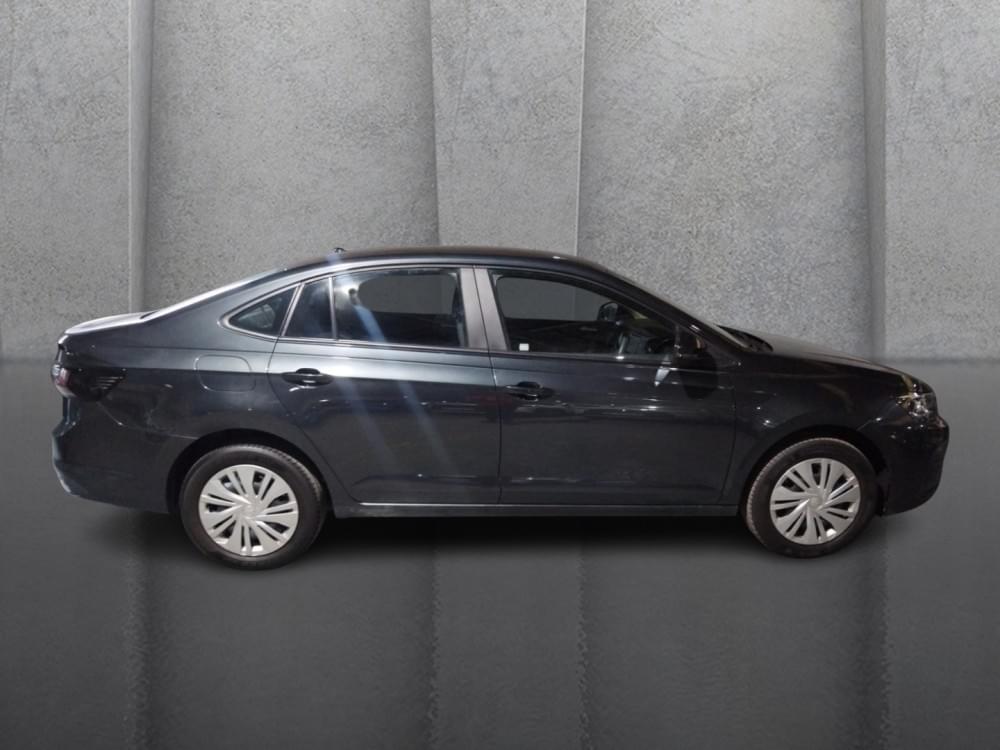 Volkswagen Polo Sedan 1.6 Life