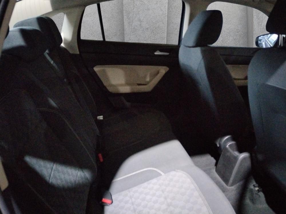 Volkswagen Polo Sedan 1.6 Life
