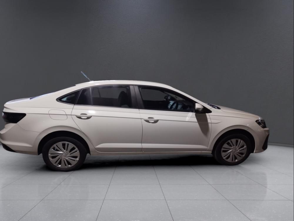 Volkswagen Polo Sedan 1.6 Tiptronic