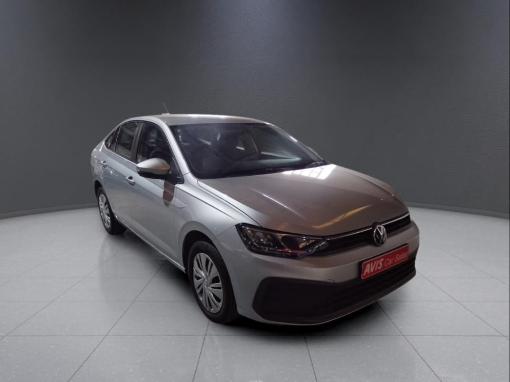 Volkswagen Polo Sedan 1.6 Base