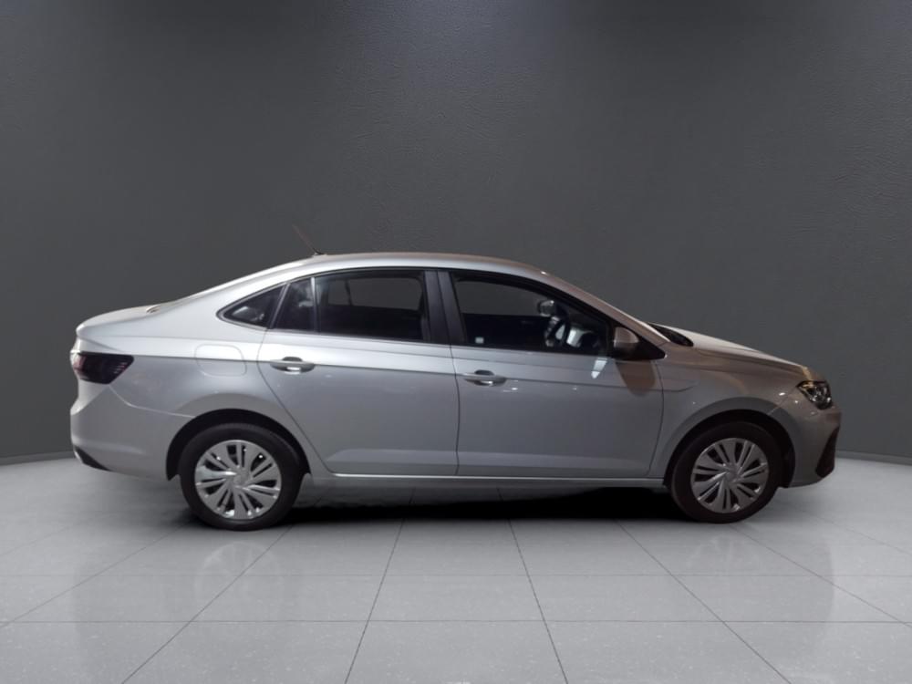 Volkswagen Polo Sedan 1.6 Base