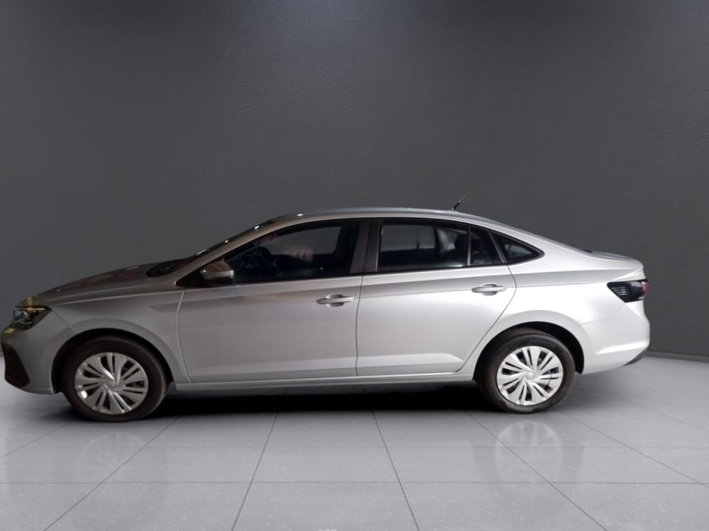 Volkswagen Polo Sedan 1.6 Base