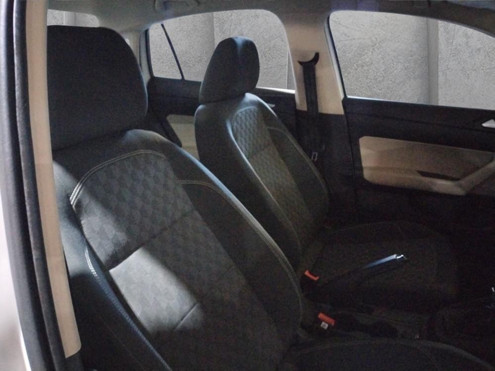 Volkswagen Polo Sedan 1.6 Tiptronic