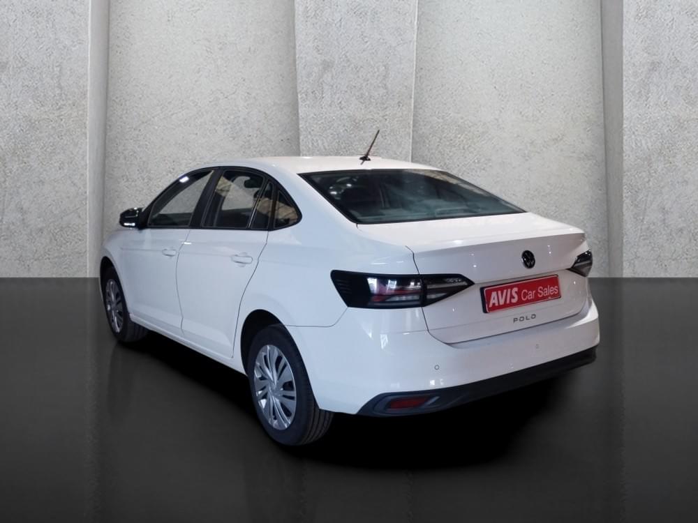 Volkswagen Polo Sedan 1.6 Base