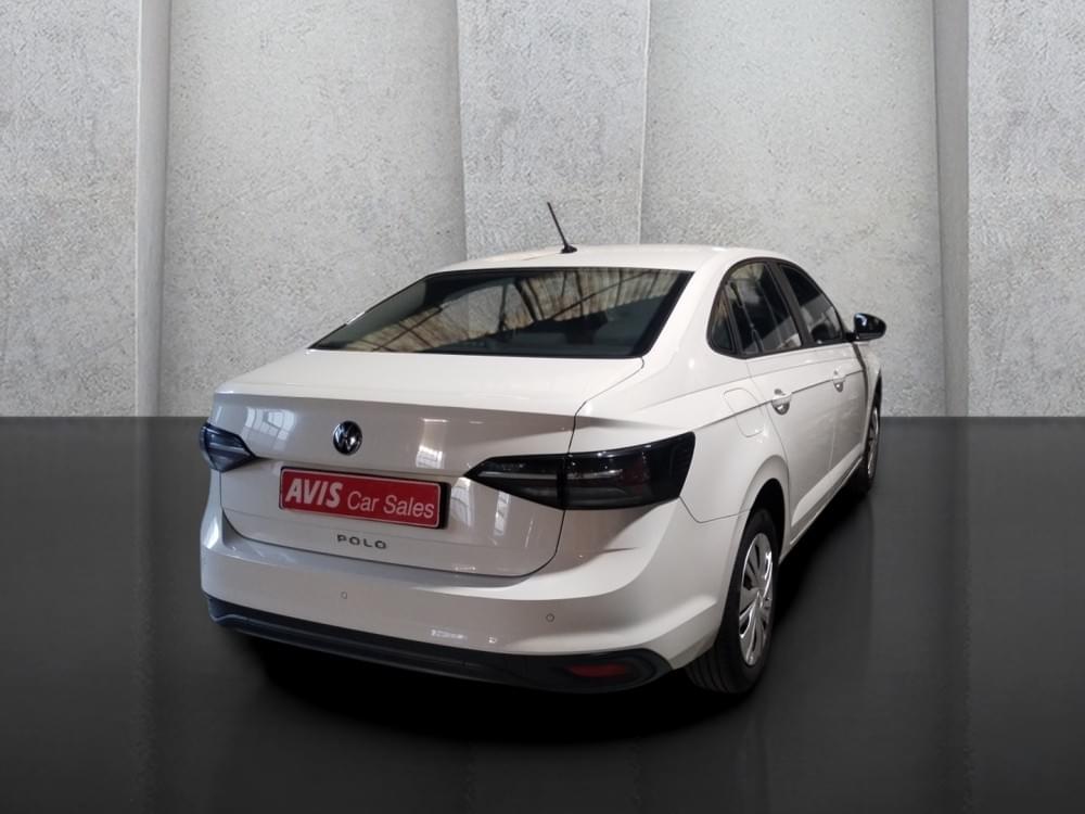 Volkswagen Polo Sedan 1.6 Life Tiptronic