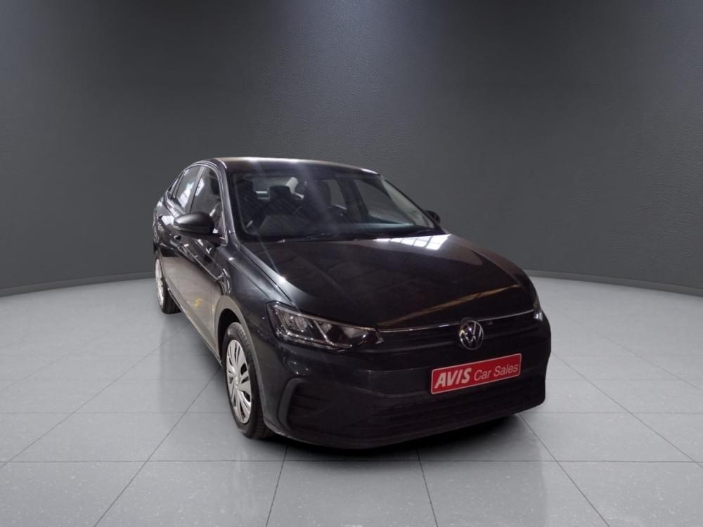 Volkswagen Polo Sedan 1.6 Base