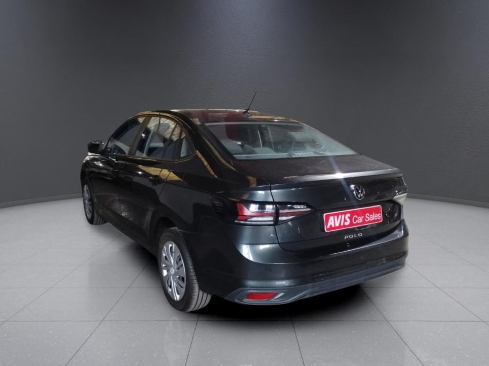 Volkswagen Polo Sedan 1.6 Base