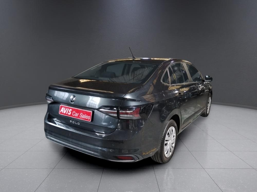 Volkswagen Polo Sedan 1.6 Base