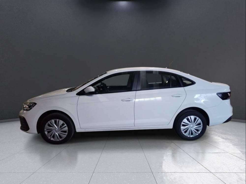Volkswagen Polo Sedan 1.6 Base