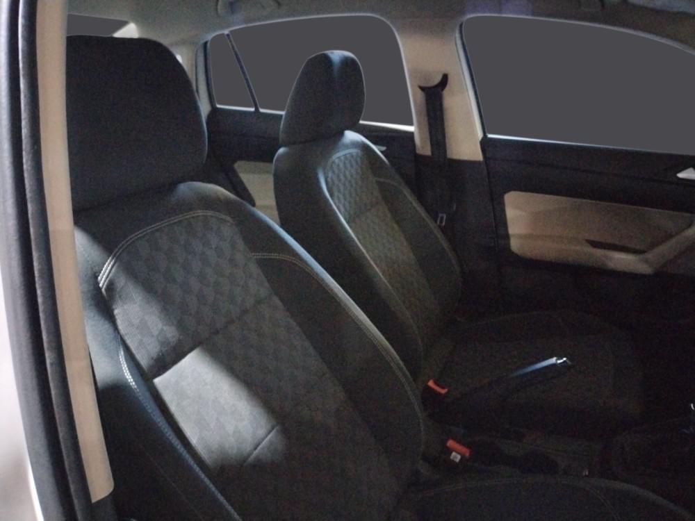 Volkswagen Polo Sedan 1.6 Base