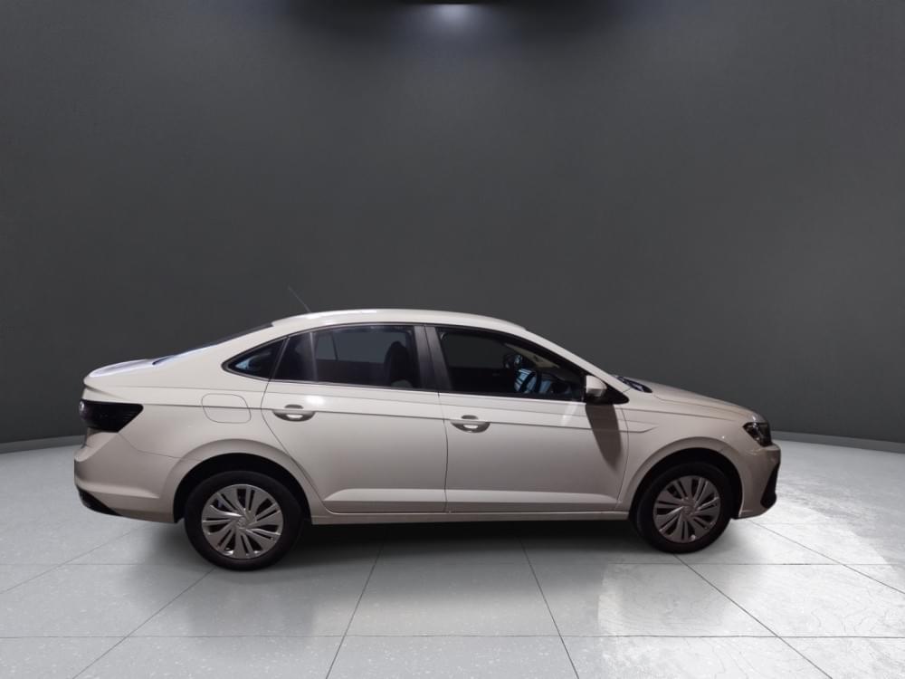 Volkswagen Polo Sedan 1.6 Base