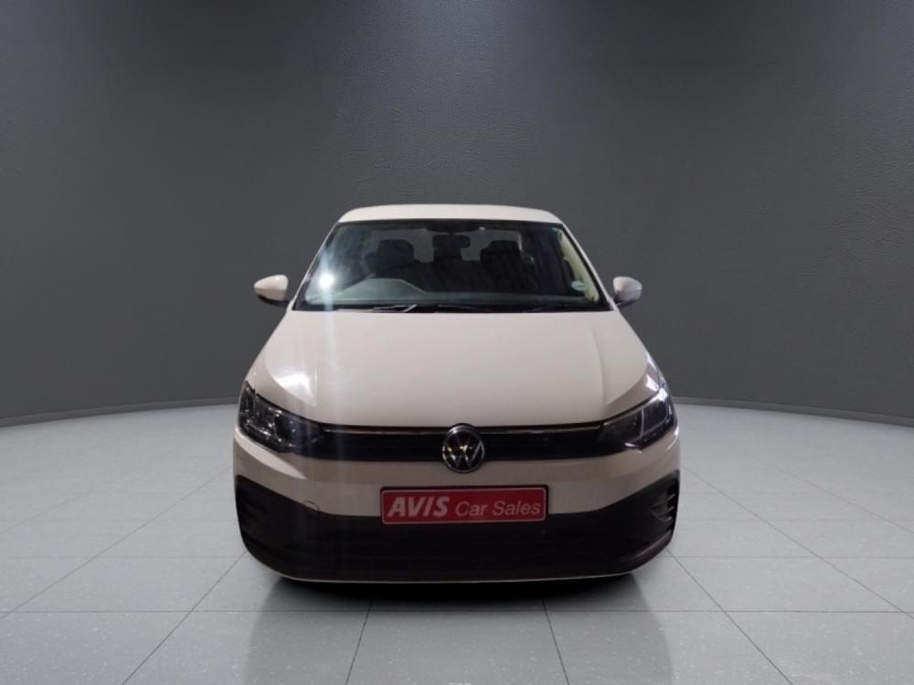 Volkswagen Polo Sedan 1.6 Base