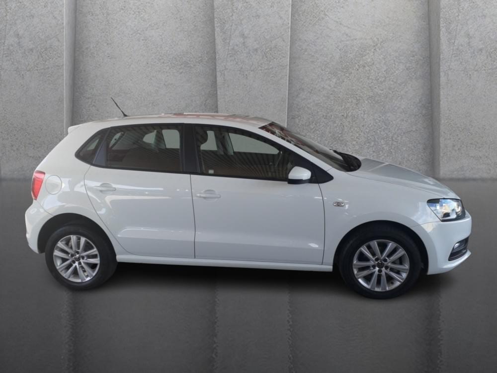 Volkswagen Polo Vivo Hatch 1.6 Comfortline Tiptronic