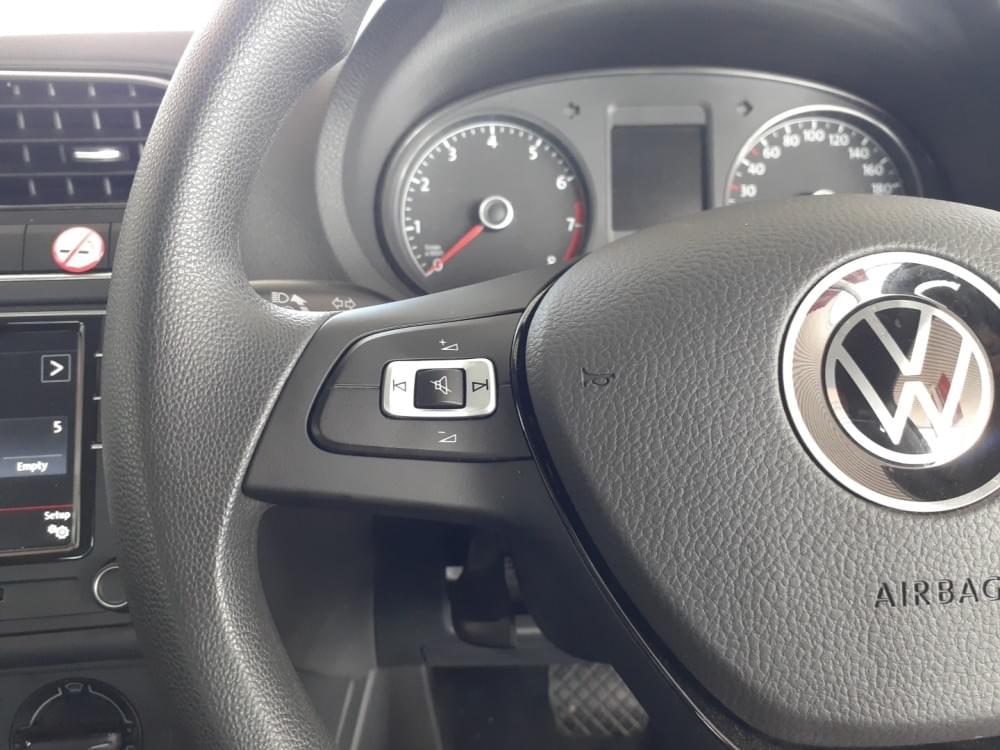 Volkswagen Polo Vivo Hatch 1.6 Comfortline Tiptronic