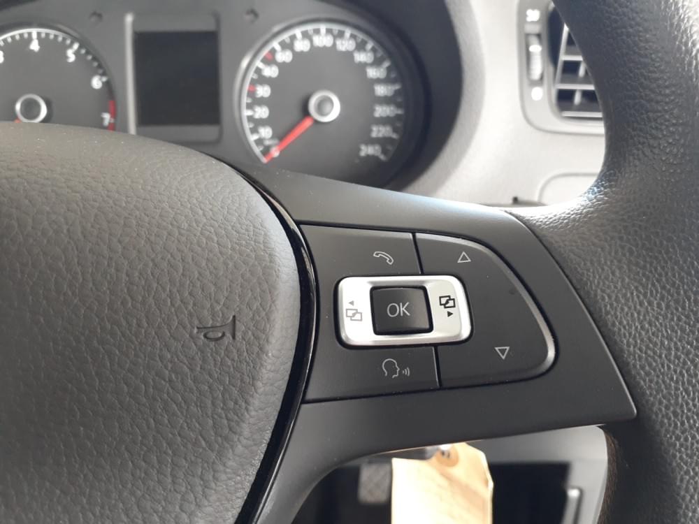 Volkswagen Polo Vivo Hatch 1.6 Comfortline Tiptronic