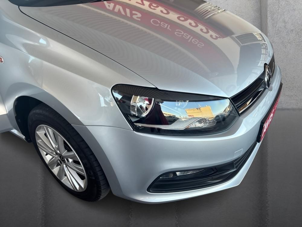 Volkswagen Polo Vivo Hatch 1.6 Comfortline Tiptronic