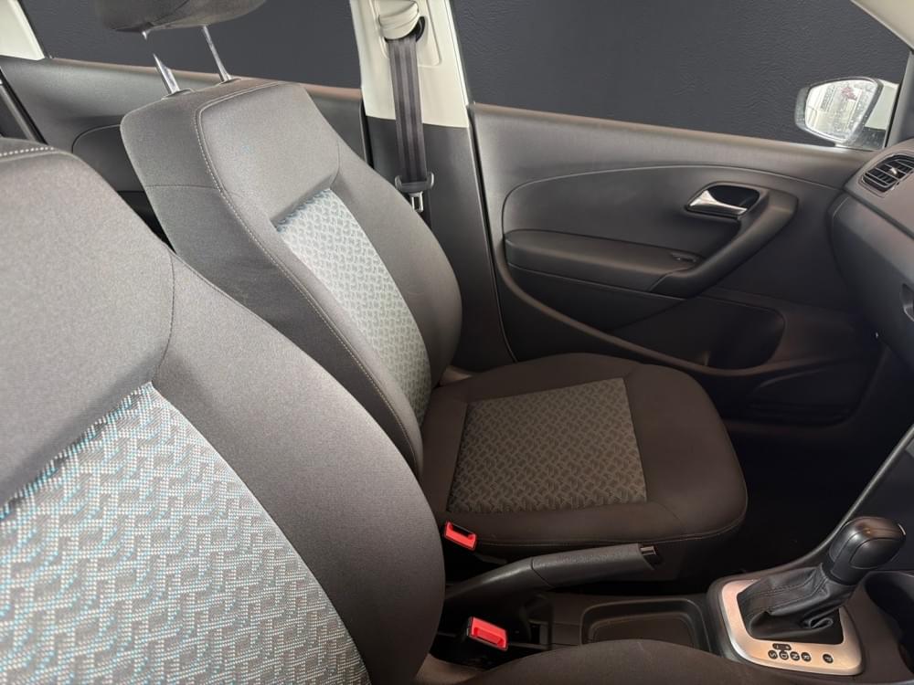 Volkswagen Polo Vivo Hatch 1.6 Life Tipt