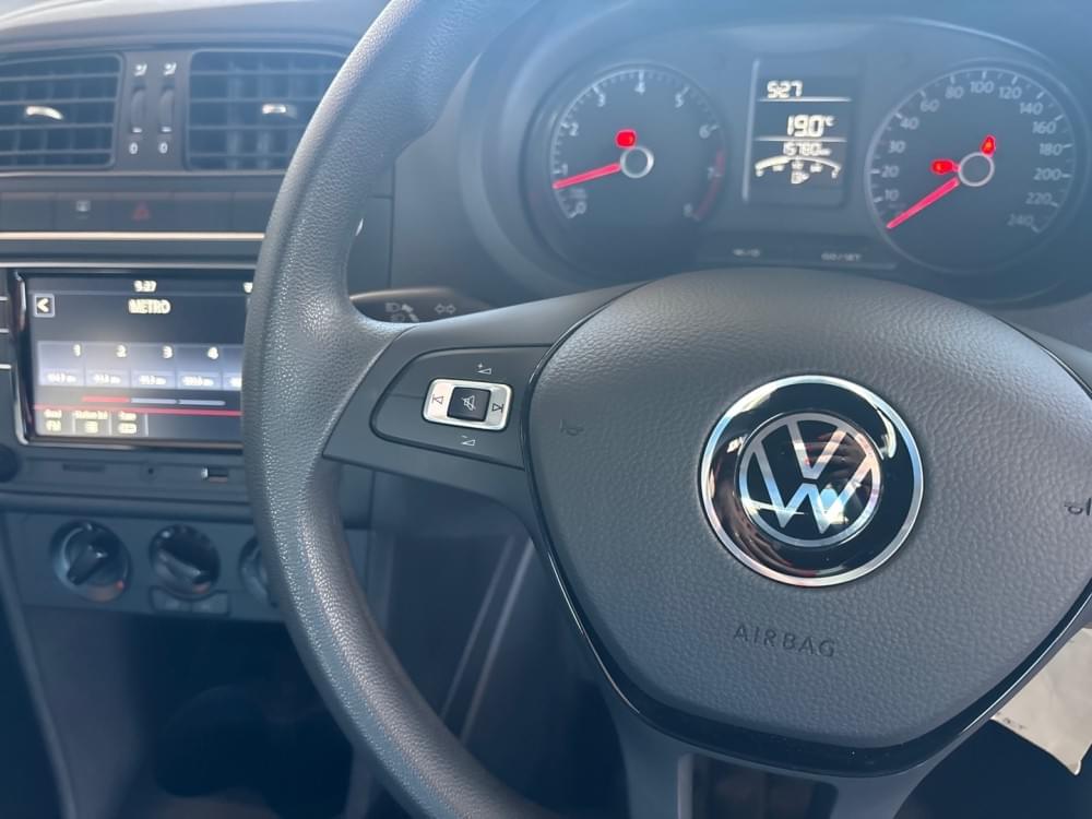 Volkswagen Polo Vivo Hatch 1.4 Trendline