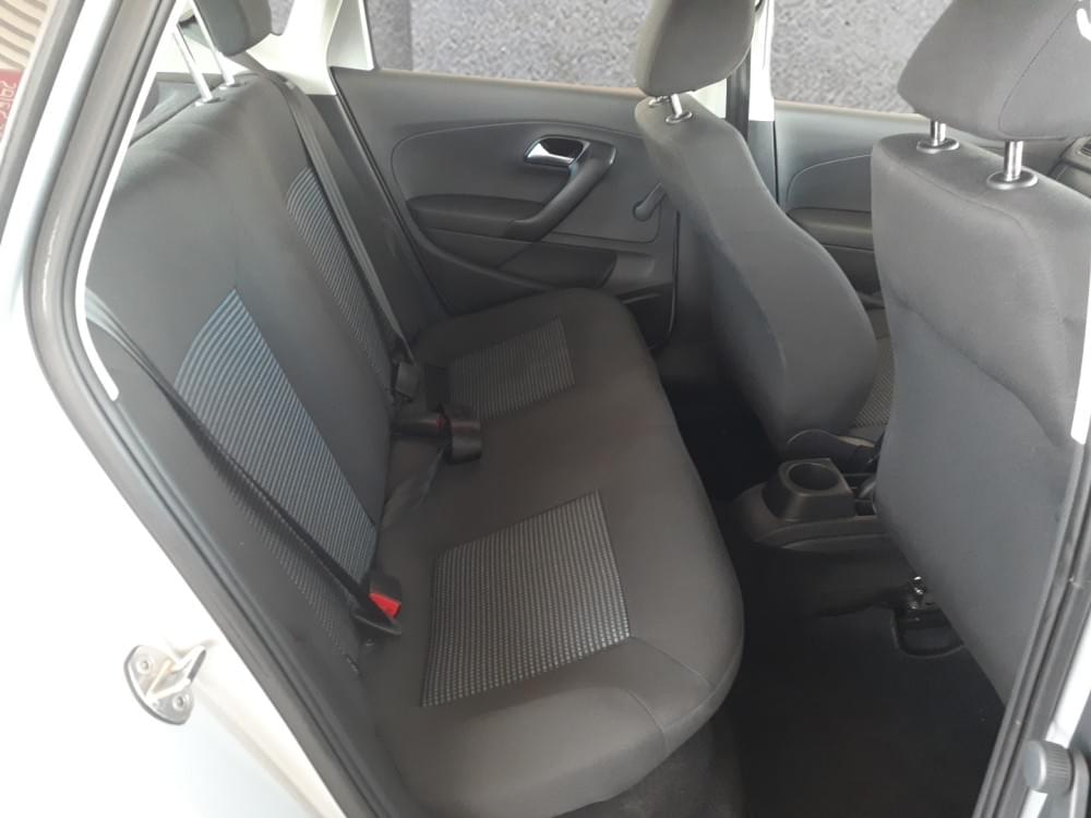 Volkswagen Polo Vivo Hatch 1.6 Comfortline Tiptronic