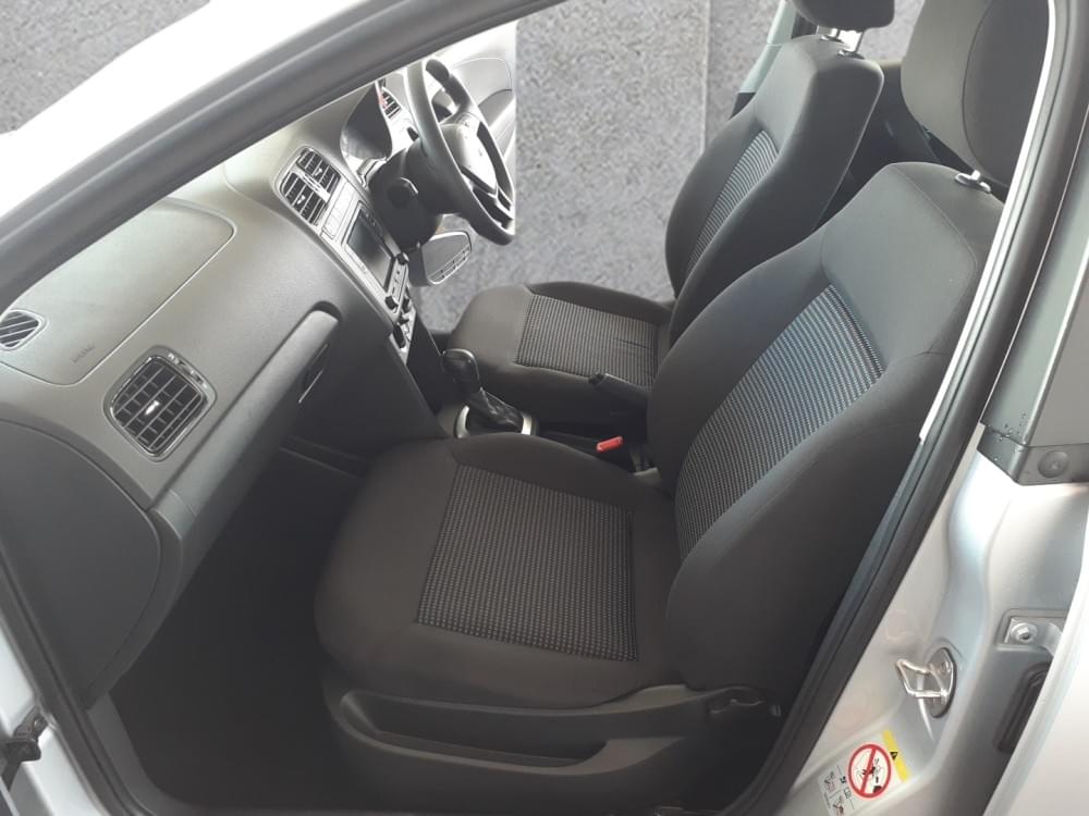 Volkswagen Polo Vivo Hatch 1.6 Comfortline Tiptronic