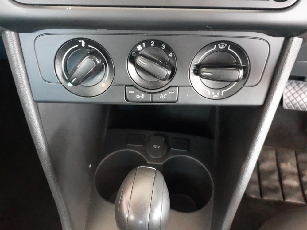 Volkswagen Polo Vivo Hatch 1.6 Comfortline Tiptronic