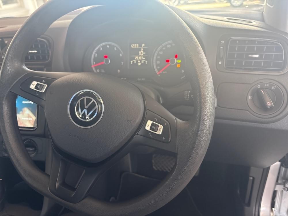Volkswagen Polo Vivo Hatch 1.6 Life Tipt